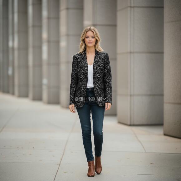 CAbi Velvet Jacquard Blazer Jacket Navy Blue Patterned Button Front Size 6 - Picture 10 of 11